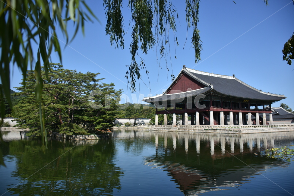 경복궁,고궁,한국의아름다움,경회루,바탕화면,한국전통,한국문화,korean traditional,korean culture,랜드마크,landmark,tourist attraction,한국랜드마크,한국관광지,한국명소,korea landmark,korea tourist attraction,건축물,건물외관,exterior,building,structure,architecture,construction