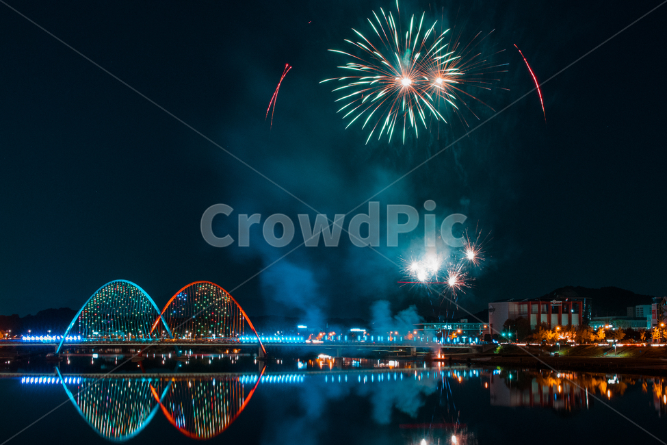 불꽃놀이,불꽃,야경,엑스포다리,갑천,밤,fireworks,야경,밤,풍경,nightscape,night,landscape,축제,행사,festival,carnival,event,nature,자연,outdoors,옥외