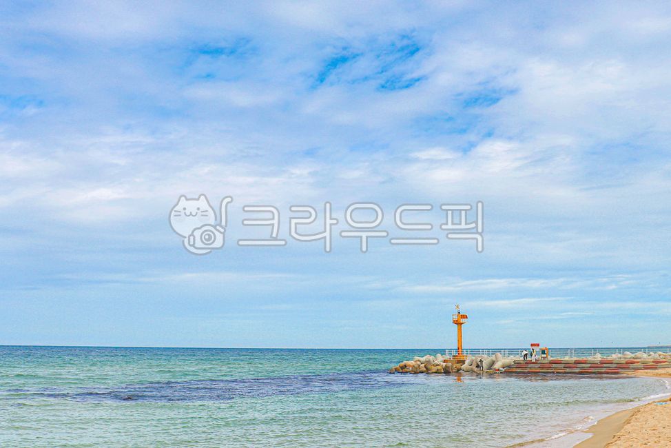 East Sea,ocean,Gangmun Beach,Lighthouse,Gangneung