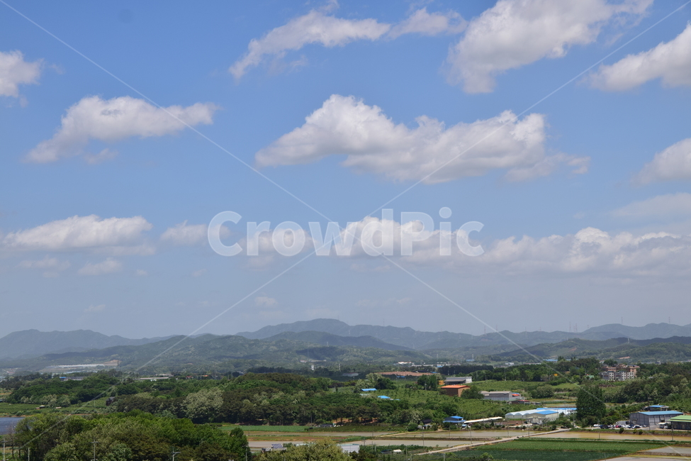 구름,하늘,파란하늘,산,뭉게구름,풍경,푸른하늘,힌구름,sky,cloud,mountain,blue,white,landscape,먼산,맑은하늘,농촌풍경,자연풍경