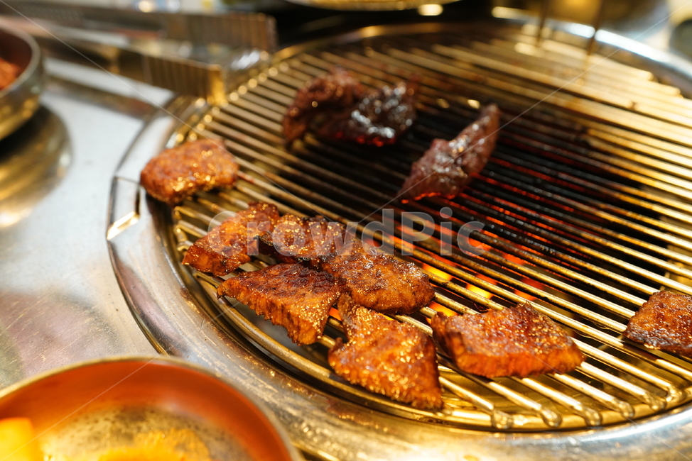 한우,소고기,식사,음식,구이,먹거리,한식,육류,육식,술안주,안줏거리,푸드