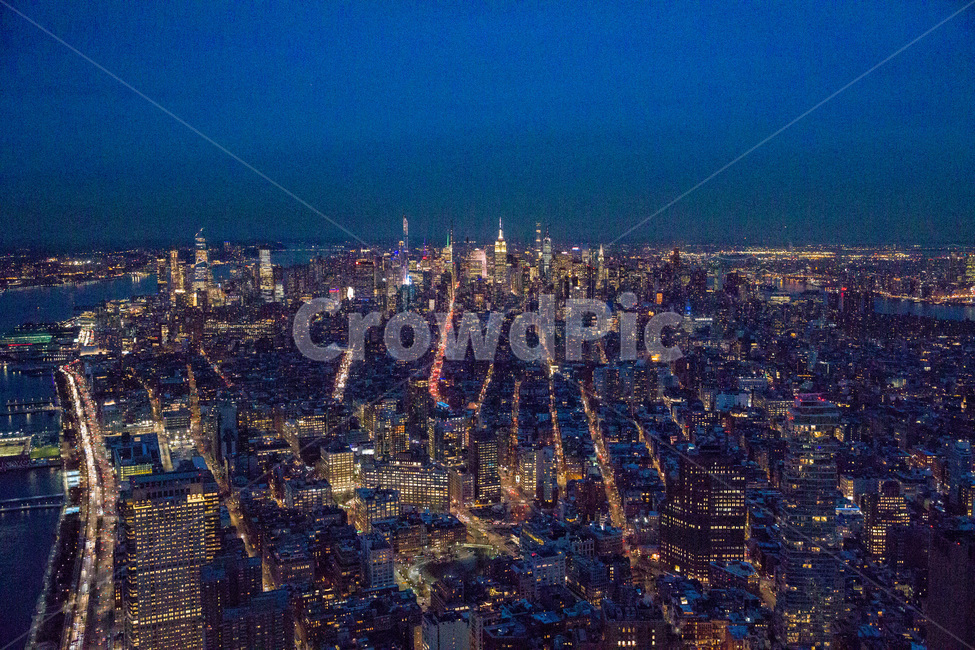 america,architecture,building,business,city,cityscape,downtown,dusk,landmark,manhattan,new,night,nyc,office,sky,skyline,skyscraper,state,topview,twilight,urban,usa,view,york,옥외,경치,뉴욕,미국,빌딩,맨하탄,야경,도시,풍경,city,landscape,세계도시풍경,해외도시풍경,외국도시풍경,world cityscape,야경,밤,nightscape,night,해외,외국,세계,foreign,oversea,world