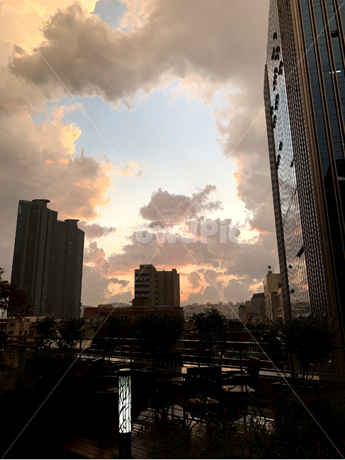 성수동,풍경,하늘,구름,건물,도시,날씨,자연,sky,weather