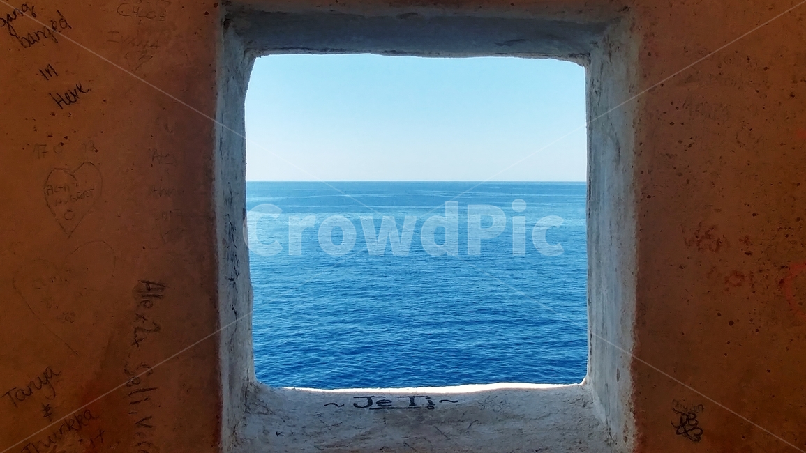 바다,벽,창,하늘,낙서,자연,풍경,nature,landscape,window,창문