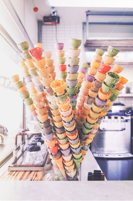 아이스크림,아이스크림콘,icecream,icecreamcone,cone,서울,카페,cafe,seoul,snap,스냅사진,스냅,color,colorful,음식,식재료,요리,food,cook,meal,dishes,food reserves,디저트,간식,후식,dessert,snack,감성,sensible,feeling,색깔,색상,색채,색감,color sense,color sensitivity,feeling of color
