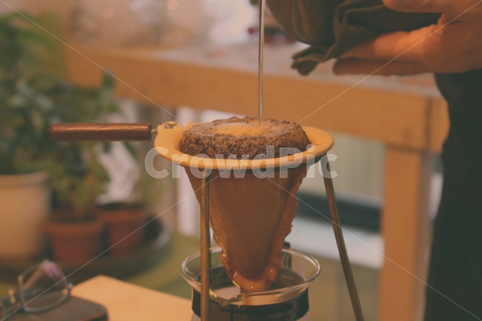 핸드드립,커피,원두,카페,coffee,일상,휴식,여유,한가로움,티타임,커피,카페,coffee,cafe,감성,sensible,feeling