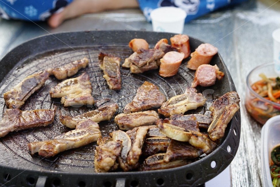 고기,먹방,갈비,la갈비,갈빗살,구이,식사,술안주,술자리,집밥,행복,음식,푸드,육류,꼬기,술,음식,식재료,요리,food,cook,meal,dishes,food reserves,육류,고기,meat,한식,한국음식,한국요리,korean food,korean dishes,korean meal,korean cook