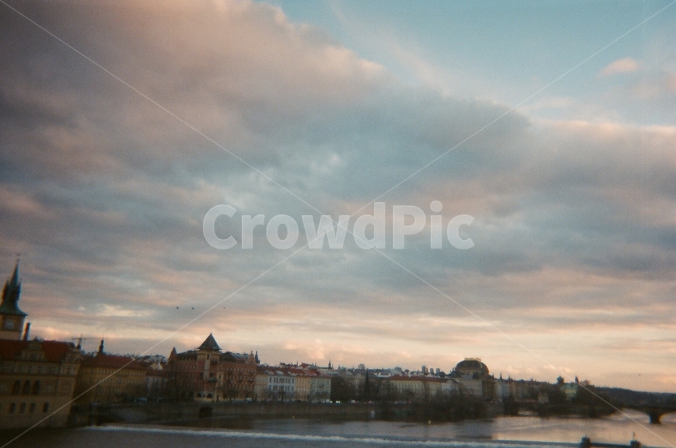 체코,프라하,하늘,구름,유럽,마을,강가,도시,풍경,city,landscape,해외,외국,세계,foreign,oversea,world,세계도시풍경,해외도시풍경,외국도시풍경,world cityscape,nature,자연