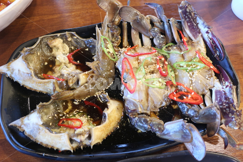 간장게장,crab,게딱지,food,koreafood,soycrab,간장게장정식,음식,식재료,요리,food,cook,meal,dishes,food reserves,수산물,해산물,fishery products,seafood,한식,한국음식,한국요리,korean food,korean dishes,korean meal,korean cook