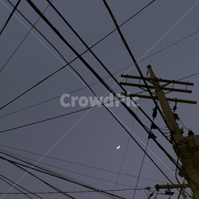 하늘,달,저녁,전봇대,색감,야경,밤,풍경,nightscape,night,landscape,cable,케이블,utility pole,전신주