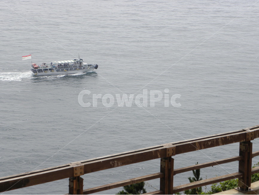 유람선,배,관광,바다여행,해안산책,투어,cruiseship,sightseeing,tourism,oceanvoyage,coastalwalk,여행,휴가,traveling,vacation,trip,교통,교통수단,traffic,transportation,vehicle,차량,boat,보트
