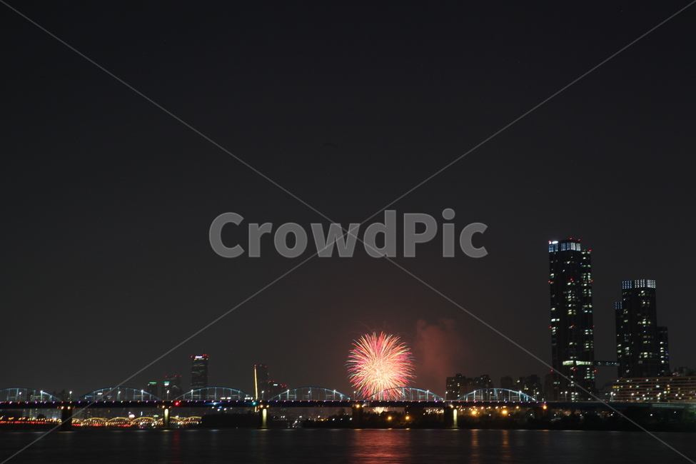 야경,한강,다리,밤,불빛,nightview,hanriver,불꽃놀이,firework,야경,밤,풍경,nightscape,night,landscape,도시,city,한국도시풍경,한국도시경관,korea cityscape,nature,자연,outdoors,옥외