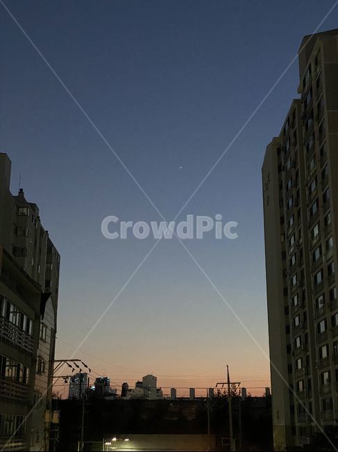 building,건물,officebuilding,사무실건물,노을,하늘,nightsky,sky