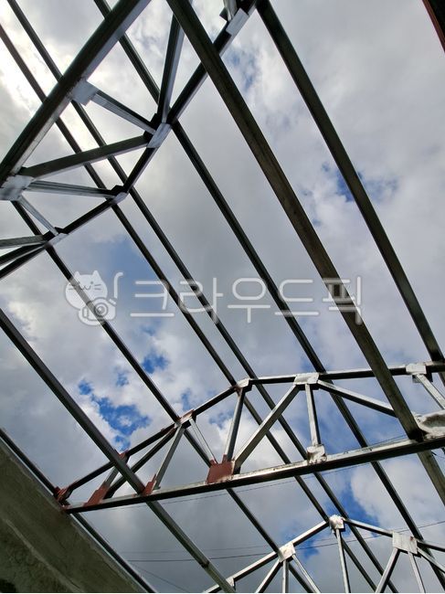 roof,renovation,remodeling,reconstruction work,iron frame,old house,framing,skylight,roof framing,building,housing construction,ruins,renovation work,window,abandoned house,wall,window frame,empty house,frame,architecture