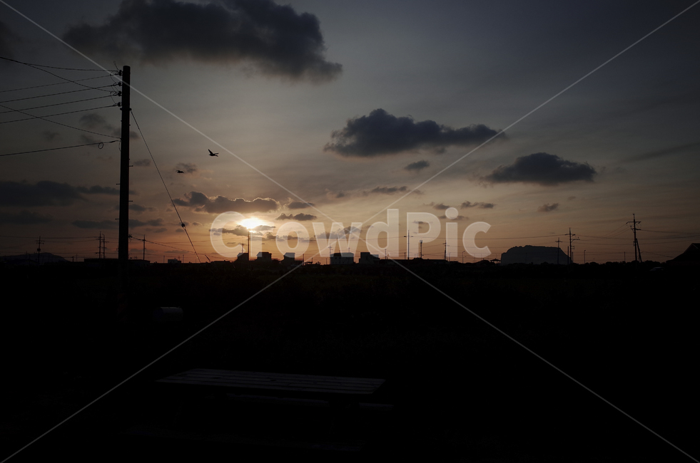 nature,자연,outdoors,옥외,sunset,sunrise,일몰,일출,sky,하늘,해,sun,redsky,붉은하늘
