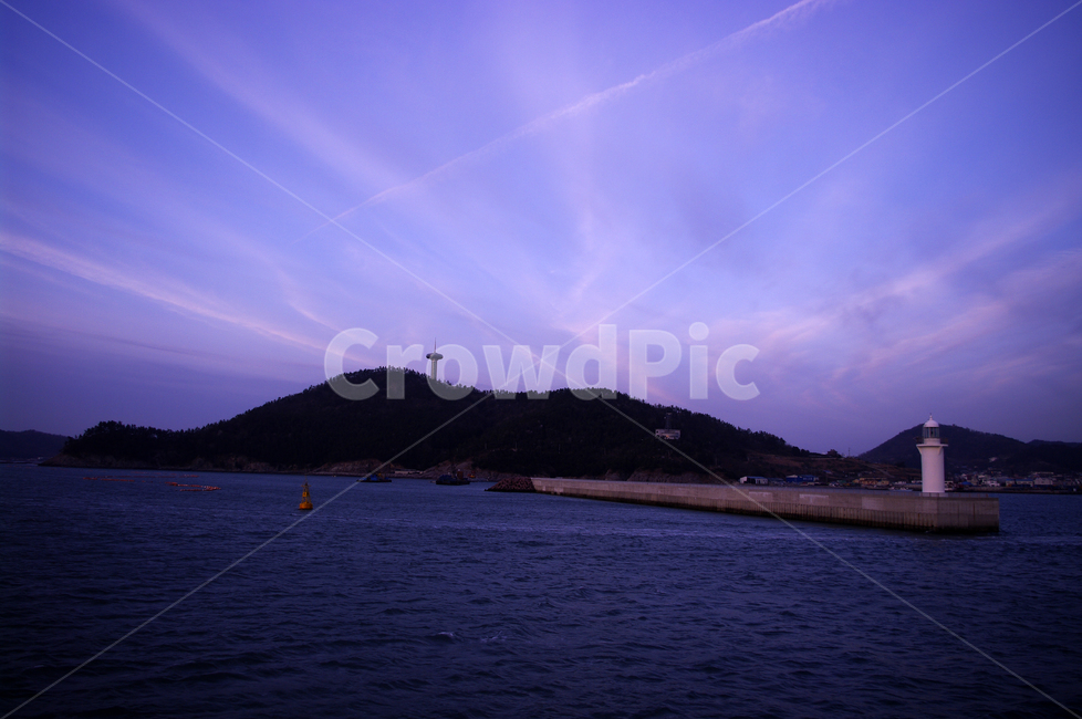 바다,풍경,섬,노을,하늘,구름,산,color,일출,sunrise,등대,등대,lighthouse,outdoors,옥외,land,땅,nature,자연,ocean,대양,water,물,sea,shoreline,해안선,coast,연안