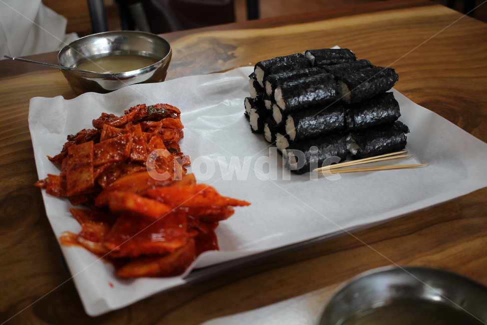kimbap,Tongyeong Gimbap,Fish cake,Stone foil,Chungmu Gimbap