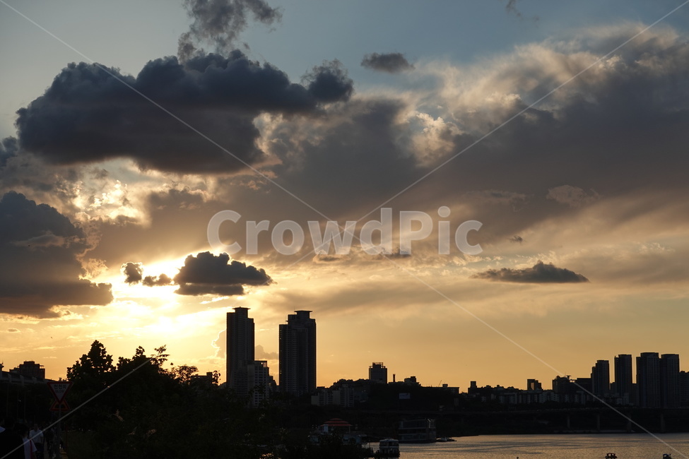 노을,한강공원,석양,풍경,sunset,sky,야경,nightview,도시,풍경,city,landscape,실루엣,그림자,silhouette,shadow,nature,자연,sunlight,햇빛,outdoors,옥외,weather,날씨
