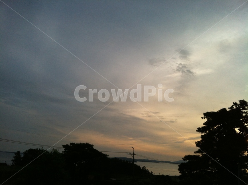 석양,일몰,하늘,저녁,구름,풍경,자연,풍경,nature,landscape,outdoors,옥외