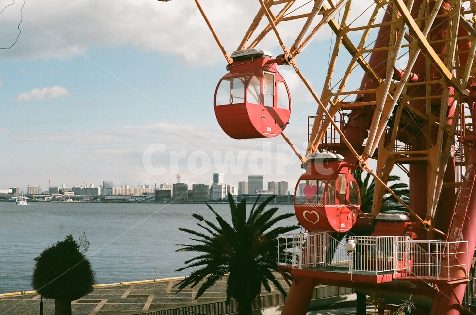 관람차,필름사진,감성사진,고베,emotional,film,landscape,nature,colorful,skyblue,도시,풍경,city,landscape,해외,외국,세계,foreign,oversea,world,세계도시풍경,해외도시풍경,외국도시풍경,world cityscape