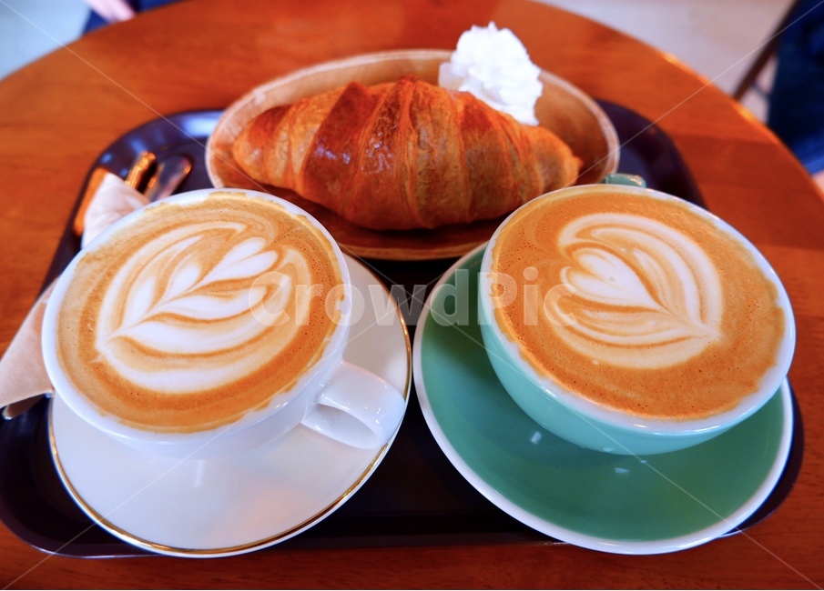 카페,바닐라라떼,라떼,크로와상,커피,커피,카페,coffee,cafe
