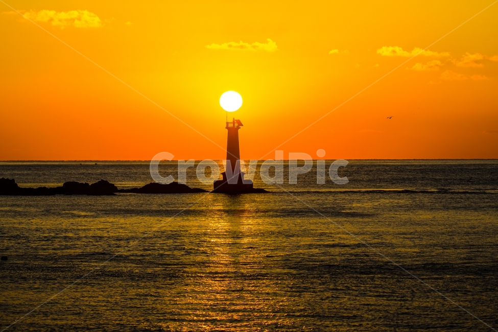 일출,등대,여명,자연,풍경,바닷가,아침,자연,풍경,nature,landscape,등대,lighthouse,실루엣,그림자,silhouette,shadow,architecture,건축물,building,건물,tower,탑