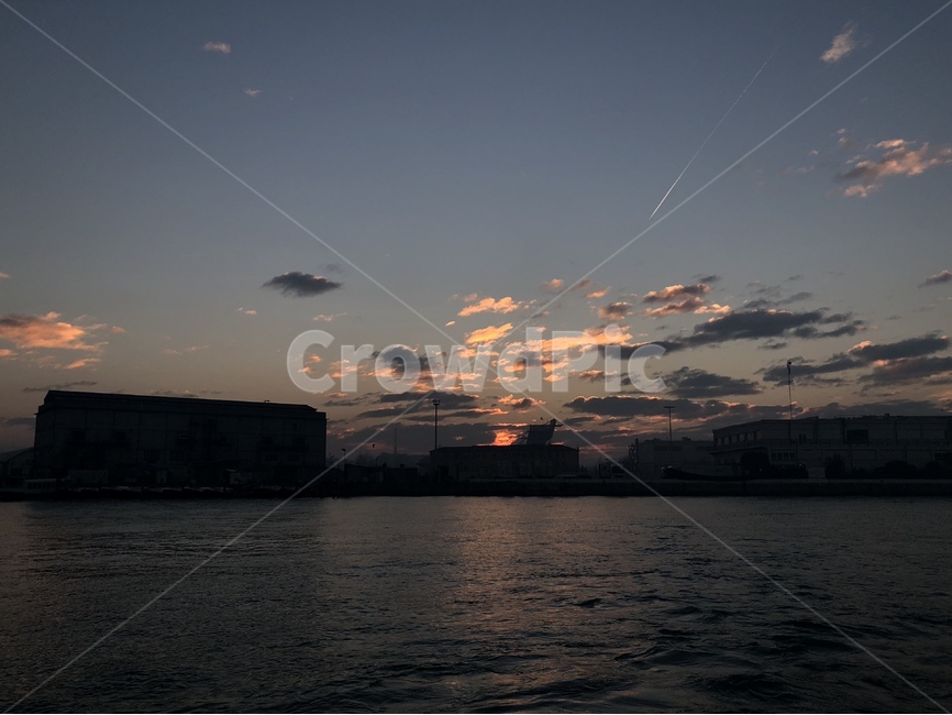 nature,자연,outdoors,황혼,sunset,일몰,dawn,새벽,sky,하늘,redsky,붉은하늘,옥외,이탈리아,해외,풍경,landscape