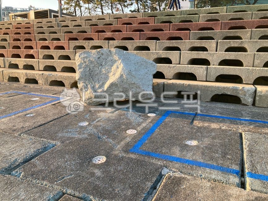 돌,바닷가돌,광안리돌,부산큰돌,부산해안가,판석