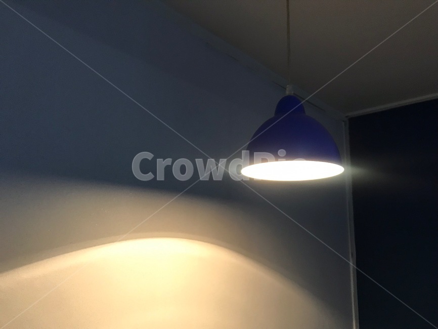 전등,그림자,빛,light,shadow,벽,wall,flash,플래쉬,사물,물건,오브젝트,thing,object,matter