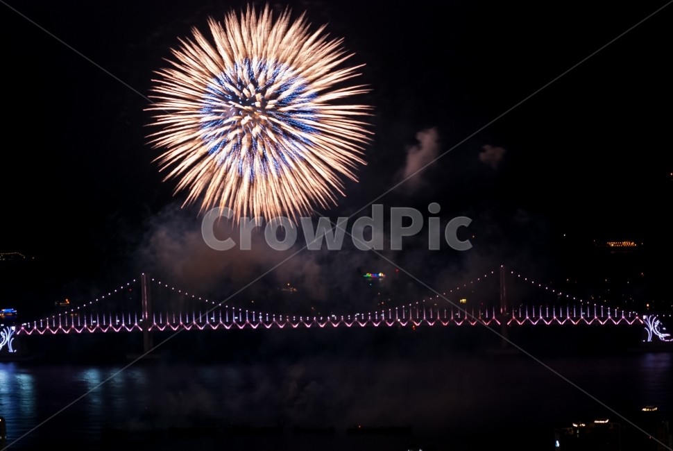 불꽃놀이,폭죽,불꽃축제,축제,fireworks,행사,여행,부산,광안대교,야경,낭만,감성,자연,풍경,nature,landscape,한국자연풍경,한국자연경관,korea nature landscape,야경,밤,nightscape,night,축제,행사,festival,carnival,event,outdoors,옥외