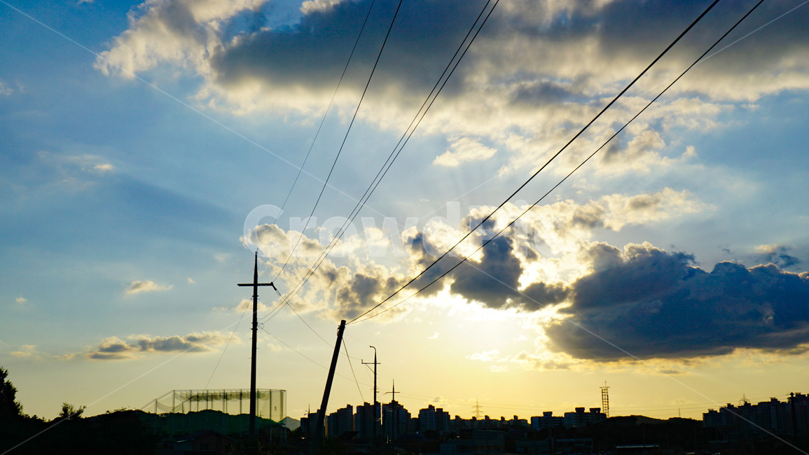 sky,cloud,sunlight,fan color,backlight,hope,aurora