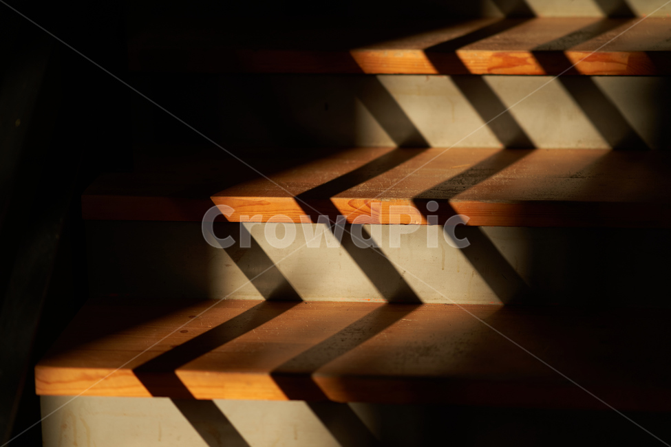 wood,나무,plywood,합판,계단,햇살,빛,가을햇살