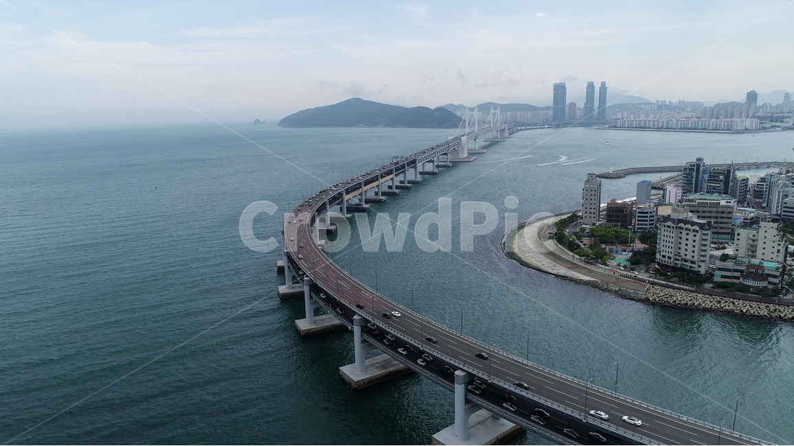 광안대교,광안리,바다,부산,항공촬영,바닷가,대교,교통,자동차,교통체증,교통상황,이기대,용호동,시원한,다리,관광명소,도시,풍경,city,landscape,한국도시풍경,한국도시경관,korea cityscape,교통,교통수단,traffic,transportation,road,도로,water,물