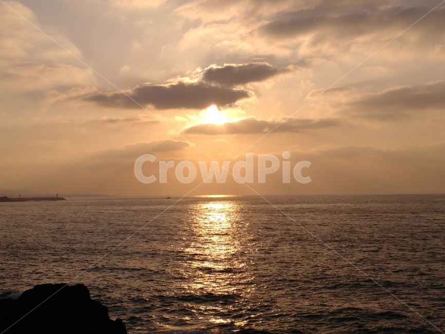 석양,해지는모습,지는해,일몰,바다,sea,sun,sunset,cloud,저녁,구름