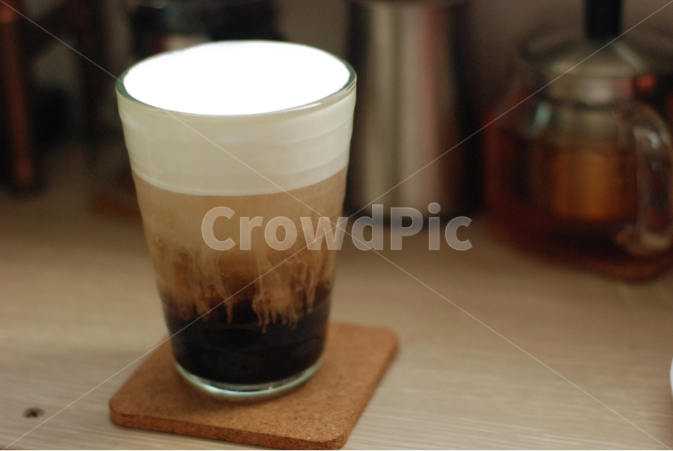 cup,컵,coffeecup,커피컵,beverage,마실것,latte,라떼,drink,음주,alcohol,알코올,beer,맥주,coffee,커피,홈카페,더치,더치커피,dutch,dutchcoffee