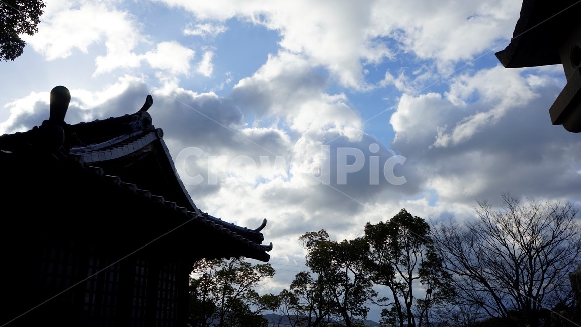 겨울,구름,하늘,파랑,흰색,건물,한국전통,한국문화,korean traditional,korean culture,건축물,건물외관,exterior,building,structure,architecture,construction