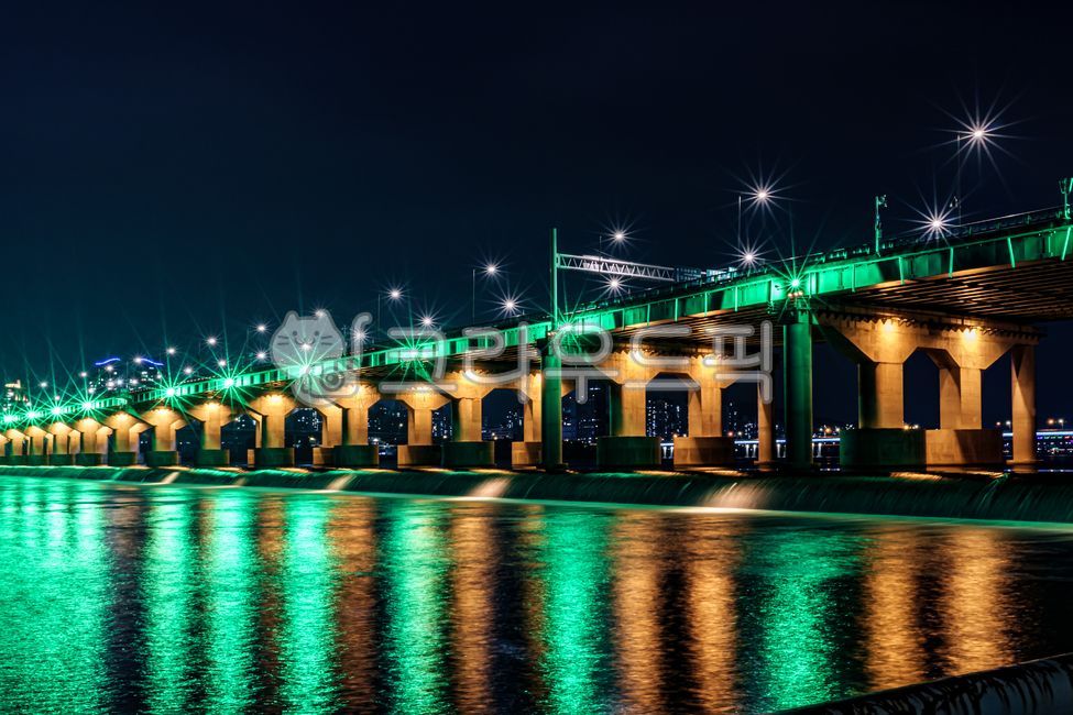 night view,hangangriver,nightscene,nightview,Han River,Jamsil Han River Park,Seoul,Jamsil Bridge,nightscape,cityscape,hangangpark,Korea,Seoul night view,Korea night view,Han River night view,water,seoul,korea,overpass,bridge