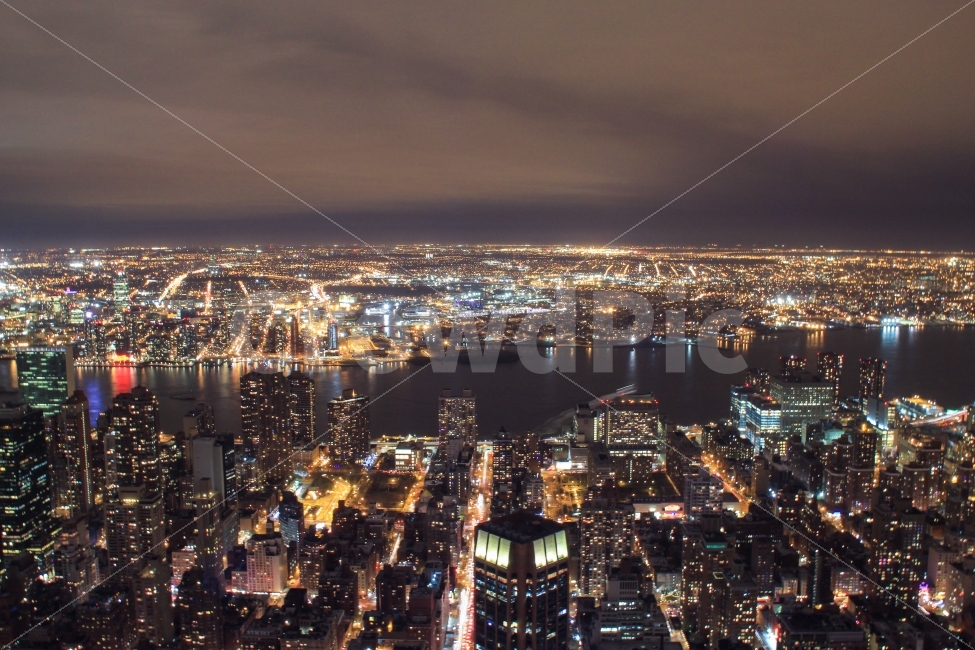 뉴욕,맨해튼,야경,NewYork,허드슨강,전경,풍경,경치,도시,도심,대도시,NY,NYC,USA,US,맨하탄,경관,미국여행,뉴욕여행,관광,관광지,여행,여행지,불야성,조명,불빛,밤,저녁,고층건물,고층빌딩,빌딩,상업,상업지구,비즈니스,마천루,skyscraper,skyline,하늘,구름,멋진,아름다운,도시,풍경,city,landscape,야경,밤,nightscape,night,해외,외국,세계,foreign,oversea,world,outdoors,옥외,nature,자연,scenery,aerial view,조감도