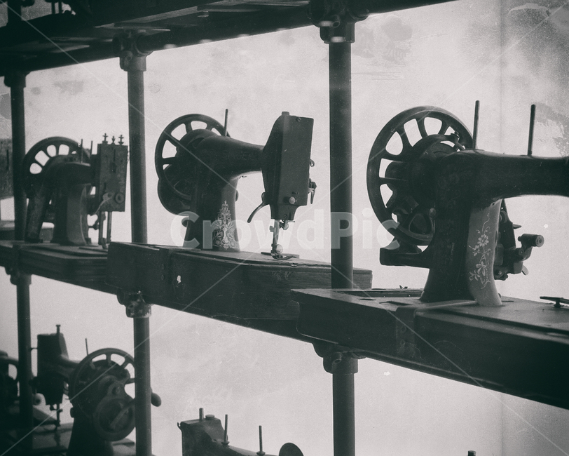 machine,기계,wheel,재통틀,빈티지,old,흑백,모노톤,monochrome,black and white