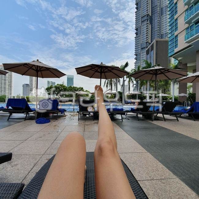 여름사진공모전,여름간식,여름음료,여름여행,여름휴가,동남아여행,여행,방콕,방콕여행,summer,vacation,beverage,travel,trip,bangkok,thailand,태국,태국여행,호텔,호캉스,수영장,swimmingpool