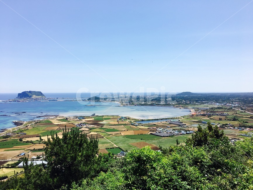 제주도,지미오름,성산뷰,봄제주,등산,바다뷰,제주도,jeju,jeju island,시골,마을,풍경,landscape,country,rural,town,경치,nature,자연,outdoors,옥외,scenery,aerial view,조감도