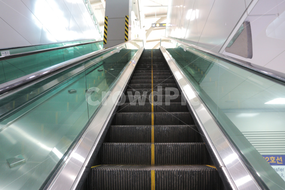 계단,시설물,실내,에스칼레이터,에스컬레이터,자동,escalator,지하철,승강장,자동계단