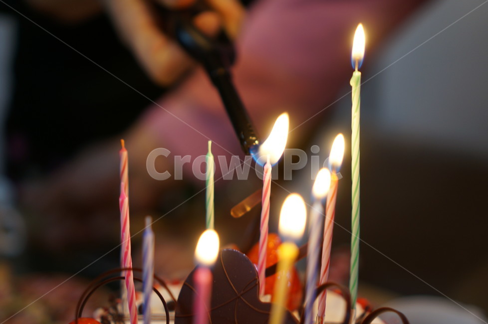 생일,초,촛불,가족,점화,생일초,케이크,기념일,축하,anniversary,congratulation,celebrate,celebration