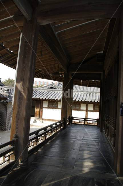 한옥,전통가옥,건축,기와지붕,tradition,난간,마루,한국전통,한국문화,korean traditional,korean culture