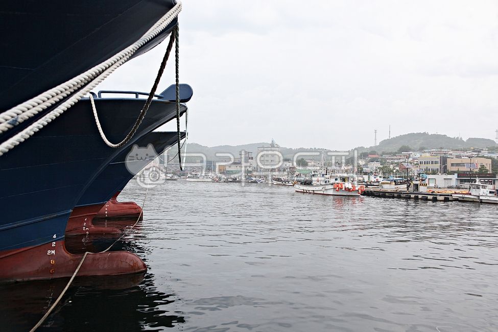 pier,nature,fishing vessel,fishing,harbor,ship,watercraft,water,sea,landscape