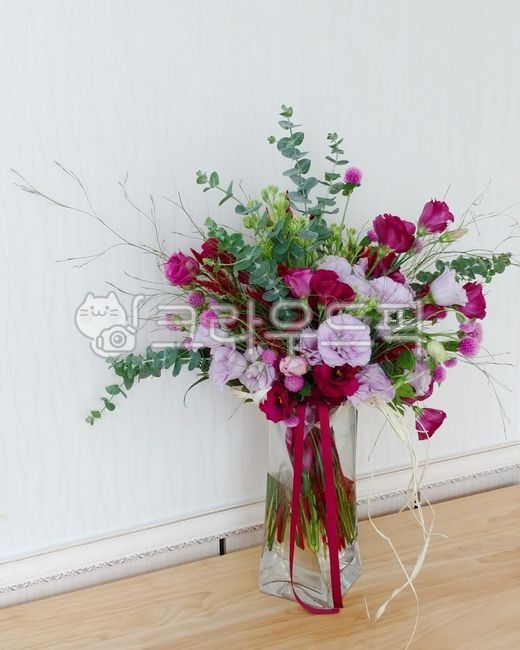 꽃다발,꽃,꽃화병,화병꽂이,보라색꽃