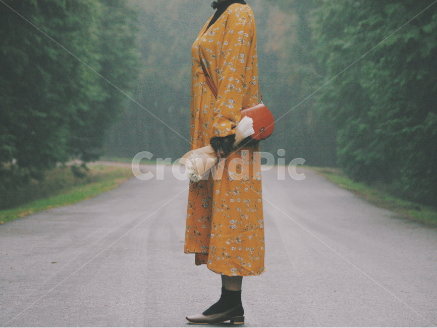 꽃,여행,사랑,스냅사진,감성,사람,인물,인간,human,person,여성,여자,woman,female,lady,기념일,축하,anniversary,congratulation,celebrate,celebration,패션스타일,의상,fashion,style,감성,sensible,feeling,색깔,색상,색채,색감,color sense,color sensitivity,feeling of color