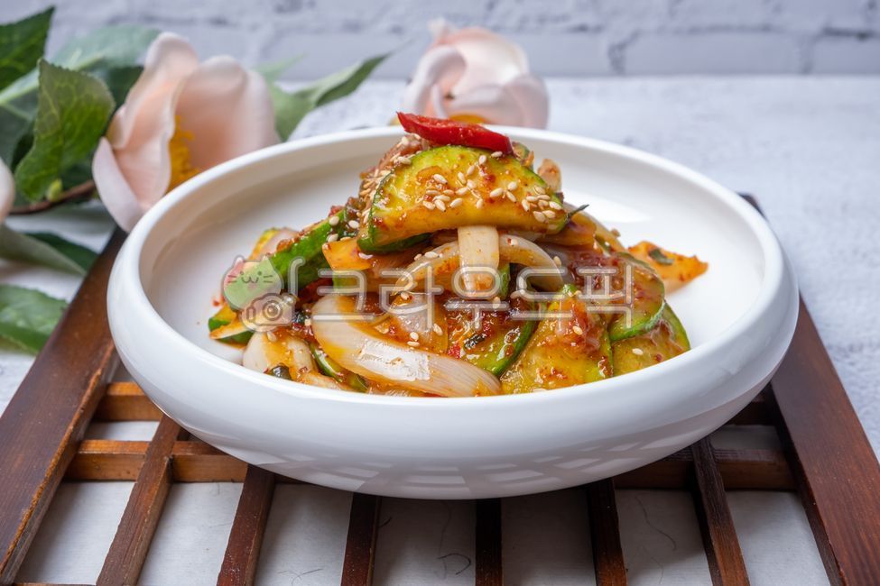 반찬,고춧가루,간장,호박볶음,애호박볶음,호박,애호박,채소,음식