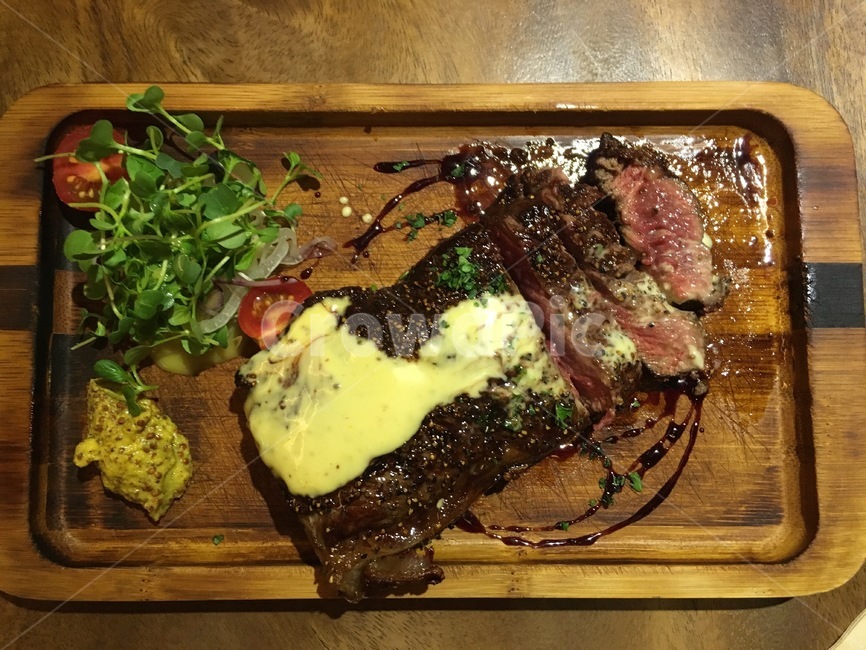 스테이크,음식,요리,steak,food,cookiing,음식,식재료,요리,food,cook,meal,dishes,food reserves,양식,서양음식,서양요리,western food,western dishes,western meal,western cook