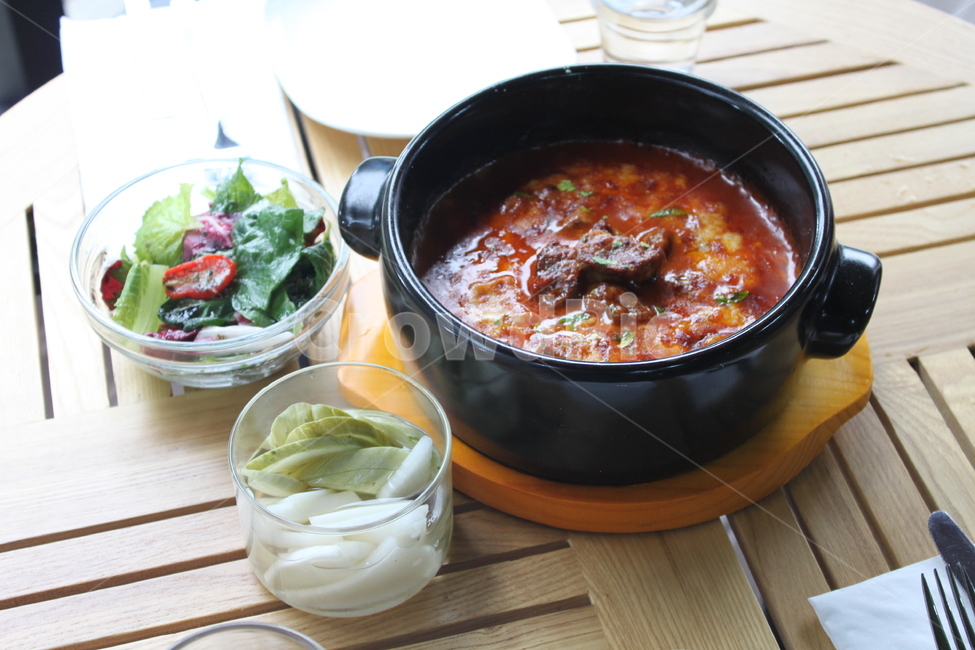 찹스테이크,스테이크,음식점,레스토랑,맛집,요리,고기,뚝배기,bowl,chopsteak,steak,restaurant